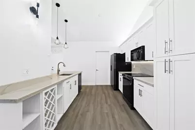 8245 NW 70th Street, Tamarac, FL 33321 - Photo 1