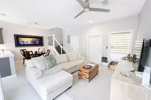 303 SE 22nd St, Fort Lauderdale, FL 33316 - Photo 1