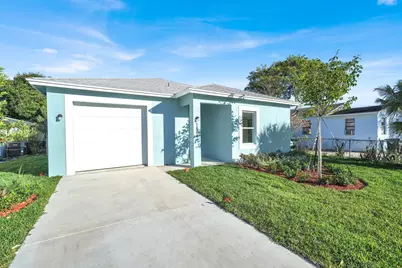 1406 J Street, Lake Worth Beach, FL 33460 - Photo 1