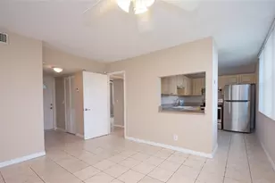 9441 Evergreen Pl, Davie, FL 33324 - Photo 1