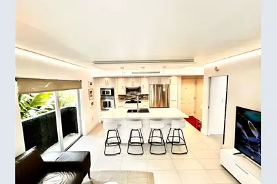 630 85th Street #106, Miami Beach, FL 33141 - Photo 1