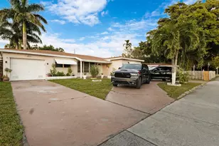 3105 Hollywood Blvd, Hollywood, FL 33021 - Photo 1