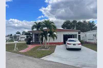 8500 SW 21st Court, Davie, FL 33324 - Photo 1