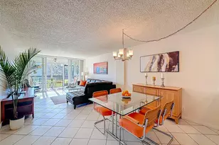 13 Royal Palm Way, Boca Raton, FL 33432 - Photo 1