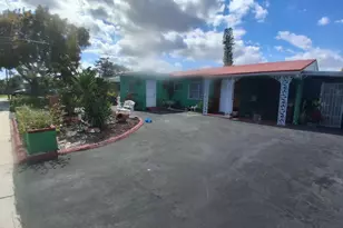 6031 NE 7th Ave, Oakland Park, FL 33334 - Photo 1