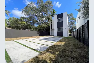 536 NW 13th Avenue, Fort Lauderdale, FL 33311 - Photo 1