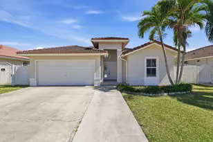 28003 SW 135th Ave, Homestead, FL 33033 - Photo 1