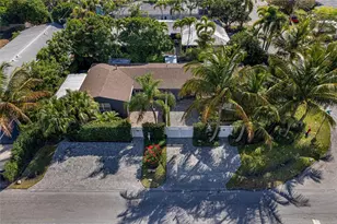 2000 NE 18th St, Fort Lauderdale, FL 33305 - Photo 1