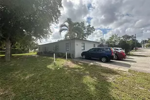 725 NW 1st Ct, Hallandale Beach, FL 33009 - Photo 1