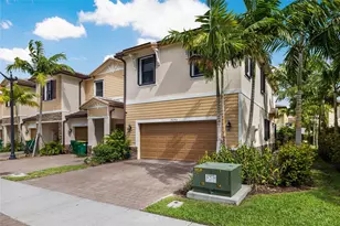 4690 Santa Cruz Way, Davie, FL 33314 - Photo 1
