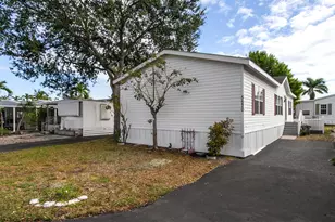 5570 SW 32nd Terrace, Fort Lauderdale, FL 33312 - Photo 1