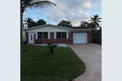 452 W Royal Palm Road, Boca Raton, FL 33432 - Photo 1