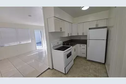 16951 NE 18th Avenue #5, North Miami Beach, FL 33162 - Photo 1