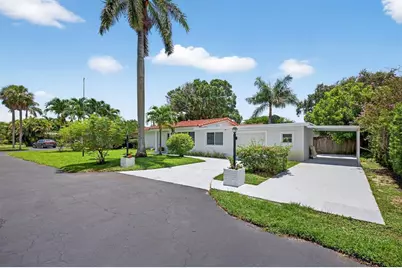 316 NW 24th Street, Wilton Manors, FL 33311 - Photo 1