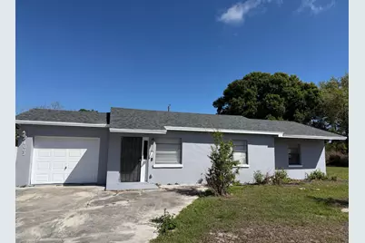 4002 Avenue Q, Fort Pierce, FL 34947 - Photo 1