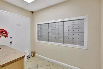 2555 NE 11th Street #Ph09, Fort Lauderdale, FL 33304 - Photo 27
