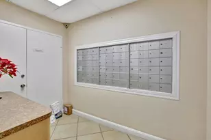 2555 NE 11th St, Fort Lauderdale, FL 33304 - Photo 27