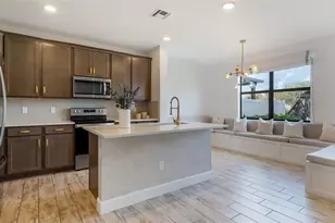 385 NW 33rd Ln, Pompano Beach, FL 33069 - Photo 1