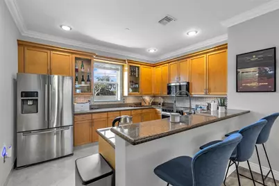 1033 NE 17th Way #1905, Fort Lauderdale, FL 33304 - Photo 1