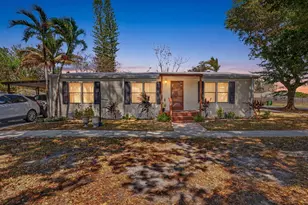 100 NW 217th Terrace, Pembroke Pines, FL 33029 - Photo 1