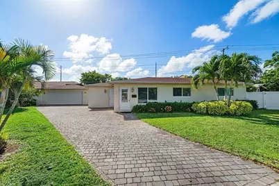 2135 NE 2nd Drive, Boca Raton, FL 33431 - Photo 1
