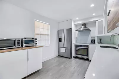 3611 Oaks Clubhouse Drive #203, Pompano Beach, FL 33069 - Photo 1