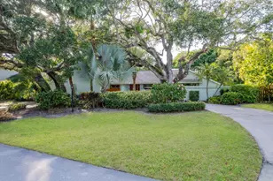 1160 Driftwood Dr, Vero Beach, FL 32963 - Photo 1