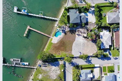 257 E 23rd Street, Riviera Beach, FL 33404 - Photo 1