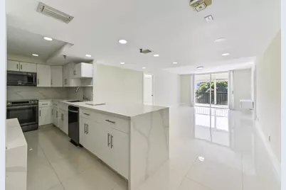 198 NW 67th Street #302, Boca Raton, FL 33487 - Photo 1