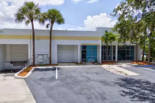 2122 Blount Rd, Pompano Beach, FL - Photo 1