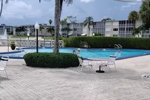 2647 N Garden Dr, Lake Worth, FL 33461 - Photo 1