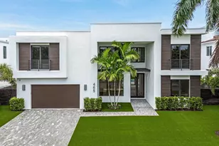 465 NE 4th St, Boca Raton, FL 33432 - Photo 1