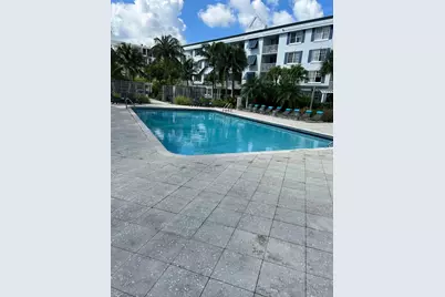 651 E Woolbright 303 Road #303, Boynton Beach, FL 33435 - Photo 1