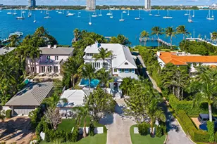 1246 N Lake Wy, Palm Beach, FL 33480 - Photo 1