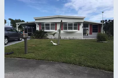 18 Madrid Lane, Port Saint Lucie, FL 34952 - Photo 1