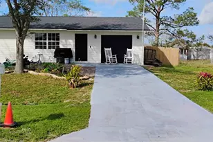 1562 SW Curry St, Port Saint Lucie, FL 34983 - Photo 1