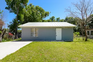 1809 Tucker Ct, Fort Pierce, FL 34950 - Photo 1