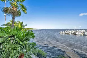 975 NW Flagler Ave, Stuart, FL 34994 - Photo 1