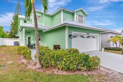 10636 SE Rosemarie Court, Hobe Sound, FL 33455 - Photo 1
