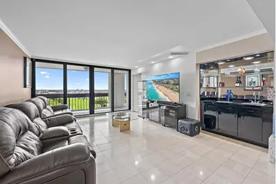 2400 Presidential Way #1204, West Palm Beach, FL 33401 - Photo 1