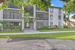 1015 Green Pine Blvd, West Palm Beach, FL 33409 - Photo 1