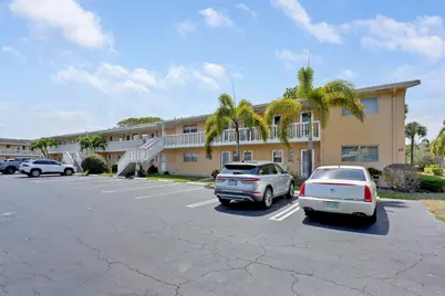 2223 NE 1st Court #105, Boynton Beach, FL 33435 - Photo 1