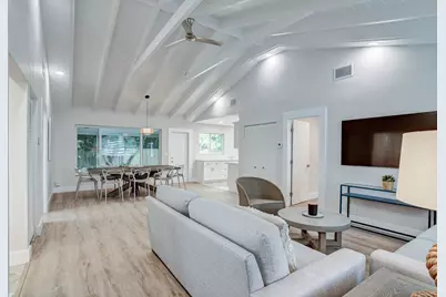 1910 NE 2nd Avenue, Delray Beach, FL 33444 - Photo 1