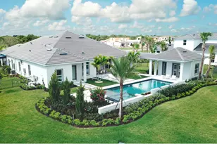 20128 SE Bridgewater Dr, Jupiter, FL 33458 - Photo 1