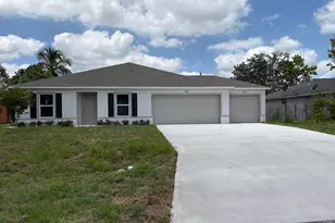 1054 SE Euclid Ln, Port Saint Lucie, FL 34983 - Photo 1