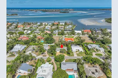 10 Middle Road, Sewalls Point, FL 34996 - Photo 1