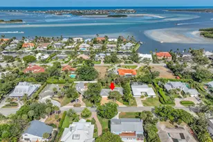 10 Middle Rd, Sewalls Point, FL 34996 - Photo 1