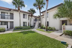 5151 W Club Cir, Boca Raton, FL 33487 - Photo 1