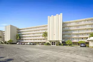 44 Yacht Club Dr, North Palm Beach, FL 33408 - Photo 1