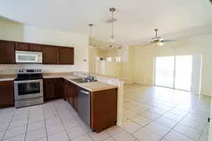 209 Round Man St, Leesburg, FL 34748 - Photo 1